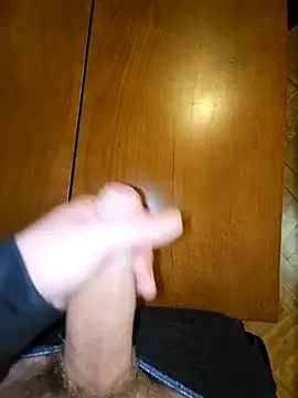 Snapshot of BigDick_97 chatting on February 23, 1:24 am BigDick 97 online show from February 23, 1:24 am