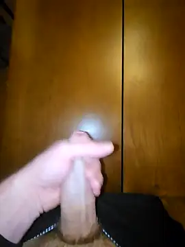 Snapshot of BigDick_97 chatting on March 23, 1:20 am BigDick 97 online show from March 23, 1:20 am