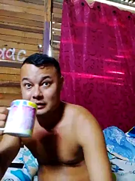 Snapshot of Lily_Sweet24 chatting on December 15, 1:26 pm Lily Sweet24 online show from December 15, 1:26 pm