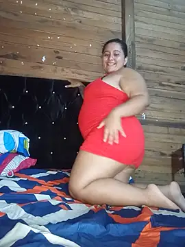 Snapshot of Lily_Sweet24 chatting on July 3, 6:58 pm Lily Sweet24 online show from July 3, 6:58 pm