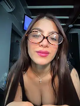 thompsonabella666 online show from March 7, 5:26 am