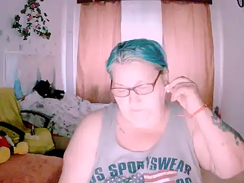 Snapshot of mayamayx chatting on May 11, 4:26 pm mayamayx online show from May 11, 4:26 pm