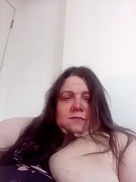 HotHornyEmmaX online show from February 13, 6:16 pm