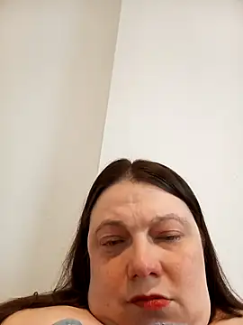 HotHornyEmmaX online show from March 24, 12:21 pm