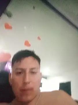 Snapshot of LuisMex1998 chatting on June 3, 8:39 am LuisMex1998 online show from June 3, 8:39 am