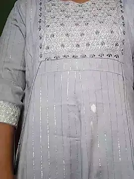 Snapshot of Tamil_Aathira chatting on January 21, 8:52 am Tamil Aathira online show from January 21, 8:52 am