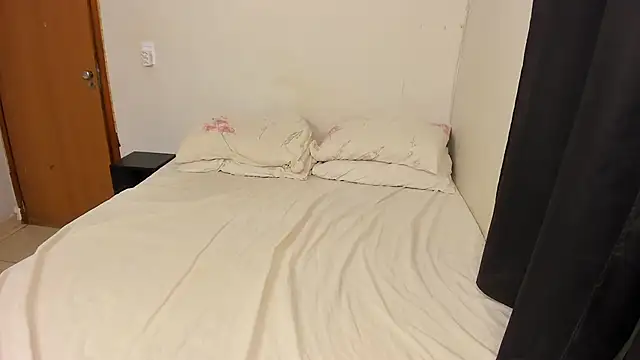 Snapshot of sexyflight chatting on January 28, 7:21 pm sexyflight online show from January 28, 7:21 pm