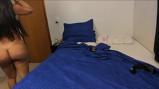 Snapshot of sexyflight chatting on February 21, 1:11 am sexyflight online show from February 21, 1:11 am