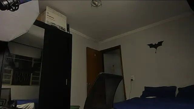 Snapshot of sexyflight chatting on March 18, 12:38 am sexyflight online show from March 18, 12:38 am