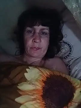 Laura Kiss online show from May 27, 9:12 pm