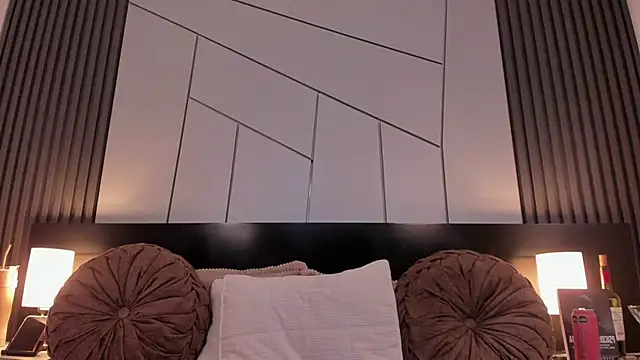 fiorella paris online show from November 8, 3:18 am