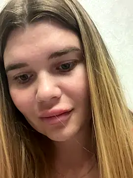 ella zzz online show from September 30, 4:01 pm