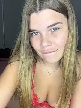 ella zzz online show from October 5, 6:39 pm