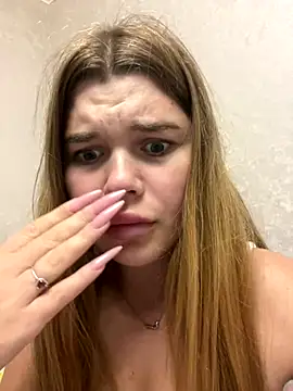 ella zzz online show from October 10, 7:24 pm