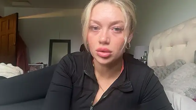 blissdimicco online show from March 12, 3:18 pm