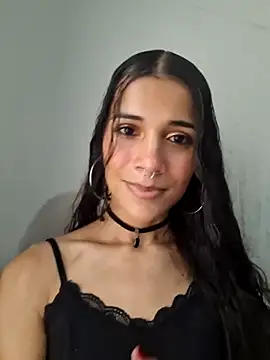 Snapshot of novinhatransexy chatting on June 1, 4:52 pm novinhatransexy online show from June 1, 4:52 pm