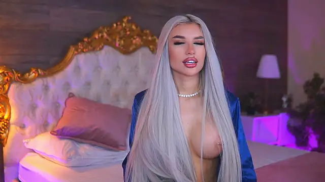 Snapshot of Juicy_Jessye chatting on January 17, 9:18 pm Juicy Jessye online show from January 17, 9:18 pm