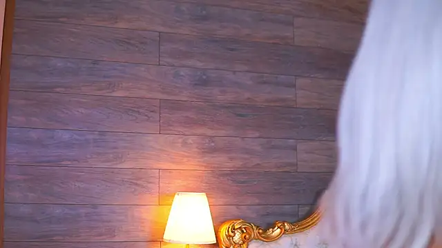 Juicy Jessye online show from May 22, 7:52 pm
