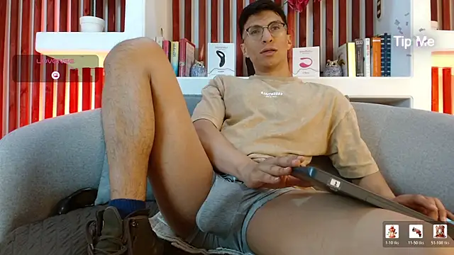 ApoloCruz online show from April 7, 5:08 am