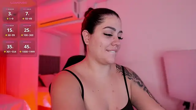 bonnieAn online show from March 22, 11:24 am