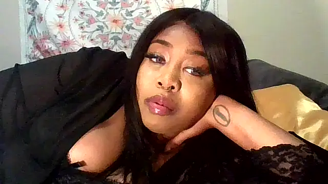 angeliquebelcali online show from October 13, 6:41 pm