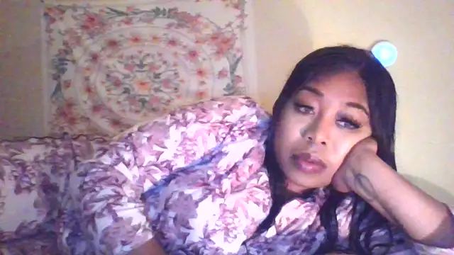 angeliquebelcali online show from October 16, 11:39 pm