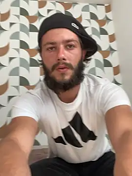 Coucou56 online show from June 10, 4:17 pm
