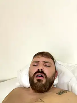 ruivinho66 online show from October 8, 4:37 pm