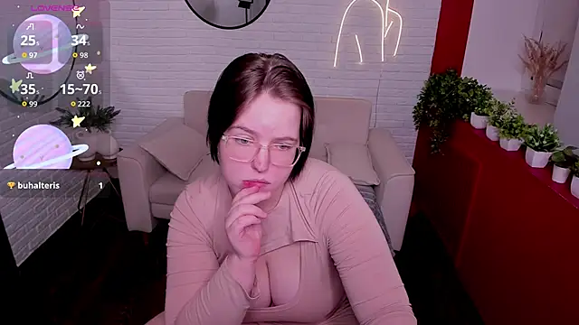 Manic pixie  online show from March 1, 3:47 pm