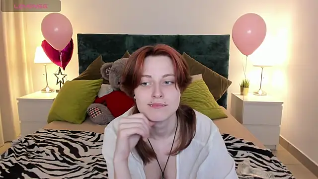 Snapshot of Jiffyyo chatting on March 11, 2:29 pm Jiffyyo online show from March 11, 2:29 pm