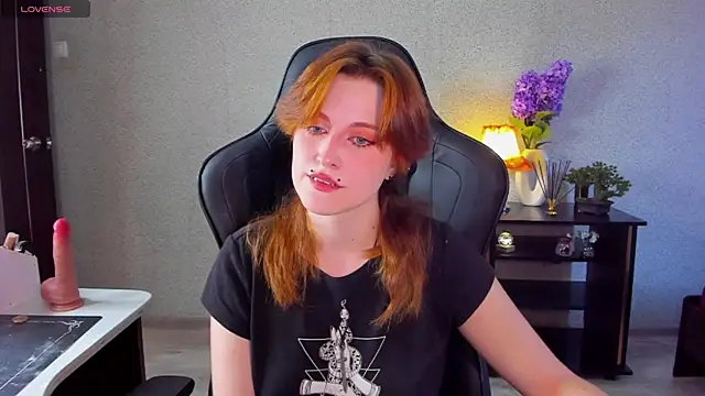 Snapshot of Jiffyyo chatting on September 11, 9:20 am Jiffyyo online show from September 11, 9:20 am