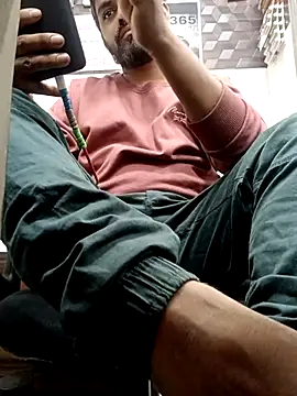 RaviRoy2326 online show from February 27, 2:32 pm