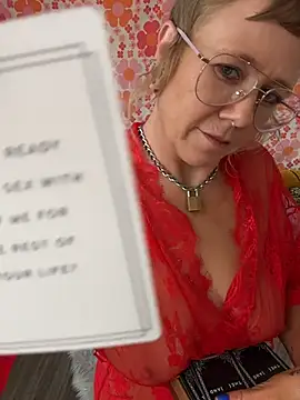 Snapshot of I_am_babydoll chatting on July 13, 7:38 pm I am babydoll online show from July 13, 7:38 pm
