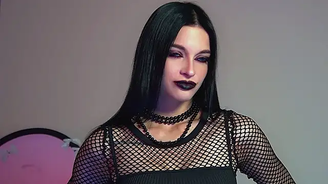 BeverlyMost online show from February 10, 6:56 pm