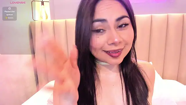 Naomymonroe  online show from March 28, 9:58 pm