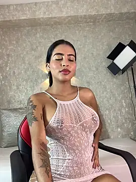 Snapshot of genesissara chatting on March 1, 3:19 am genesissara online show from March 1, 3:19 am