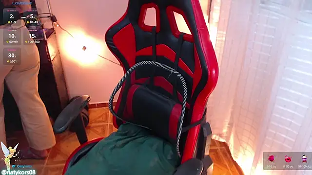 natyk m online show from March 30, 8:10 pm