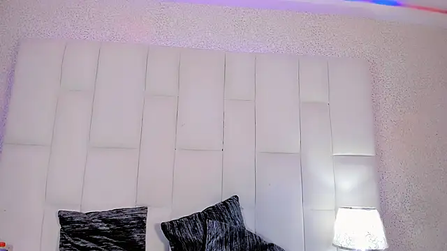 Angeles Busst online show from October 24, 8:49 pm