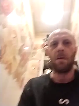 MaxDevilWhite online show from April 28, 12:53 am