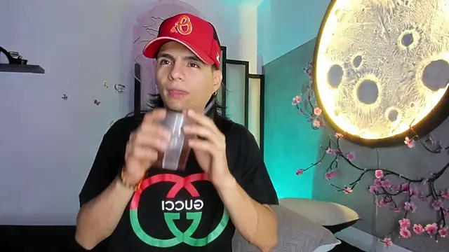 Martshall09 online show from April 7, 4:35 am