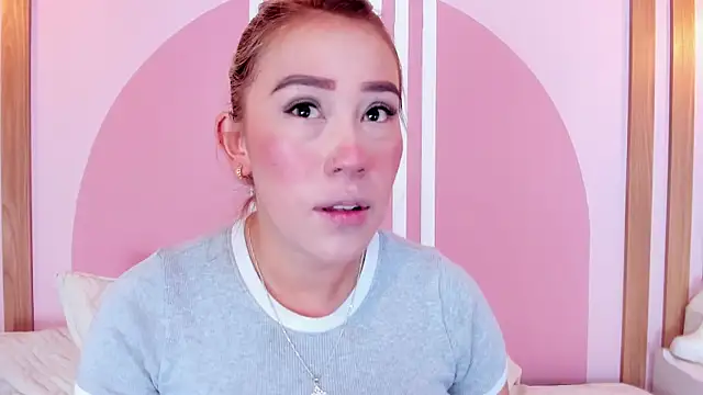 Lannajansen online show from March 26, 1:28 pm