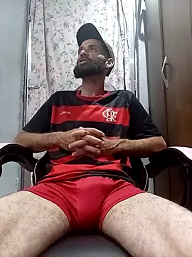 Snapshot of Bradoddock chatting on November 12, 10:30 pm Bradoddock online show from November 12, 10:30 pm