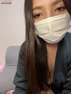 Snapshot of anchan69 chatting on February 24, 9:13 pm anchan69 online show from February 24, 9:13 pm