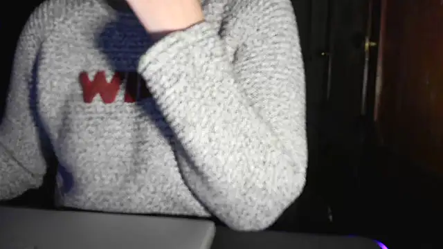 bunnyfox420 online show from March 5, 9:55 pm