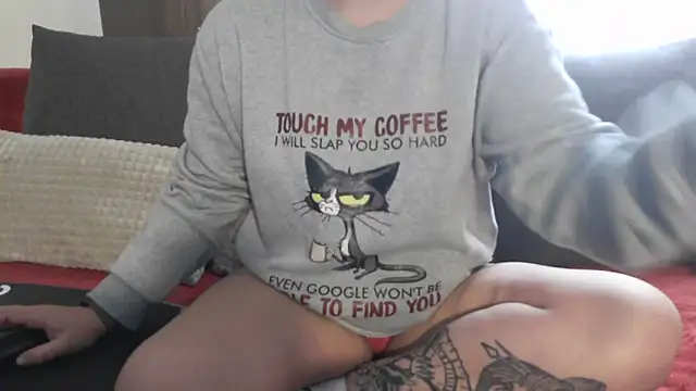 Snapshot of bunnyfox420 chatting on May 11, 4:37 pm bunnyfox420 online show from May 11, 4:37 pm