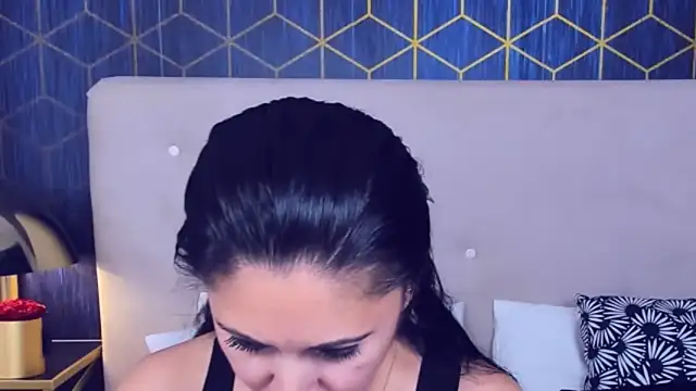 ValeryBlakes online show from October 3, 7:00 pm