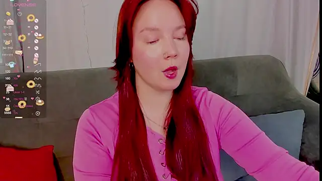 Snapshot of maya_suun chatting on April 25, 1:19 am maya suun online show from April 25, 1:19 am