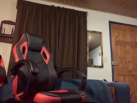 Nooneisthis online show from March 1, 8:27 am