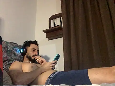 Nooneisthis online show from March 22, 6:50 am