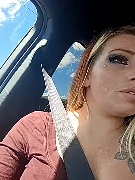 barbieinbondage7 online show from April 11, 9:19 pm